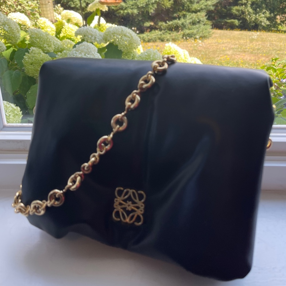 Elegant Black Chain Shoulder Bag